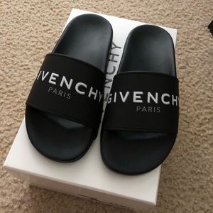 Givenchy kids slides authentic